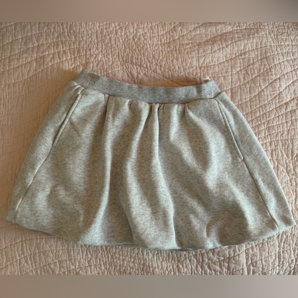 Chic Heather Gray Sweatshirt Bubble Skort